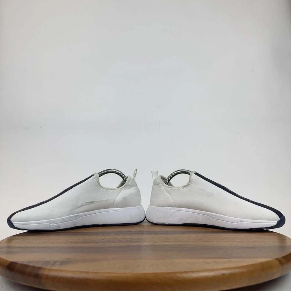 New Womens Tommy Hilfiger Arizel White Slip On Casual Sneakers‎ Size 8.5 M NWOB